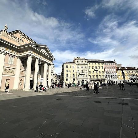 Central Mazzini Suits Trieste Exterior foto